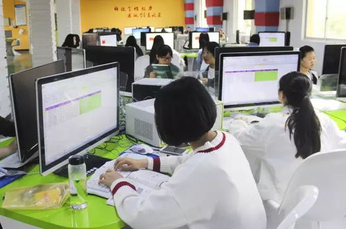 成都希望職業學校2019年招生簡章 開啟多媒體設計職業新篇章